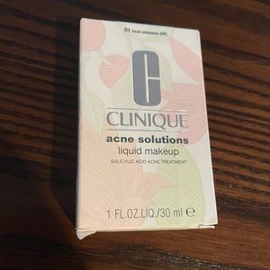 Clinique Acne Solutions Liquid Makeup “Fresh Alabaster” — NEW